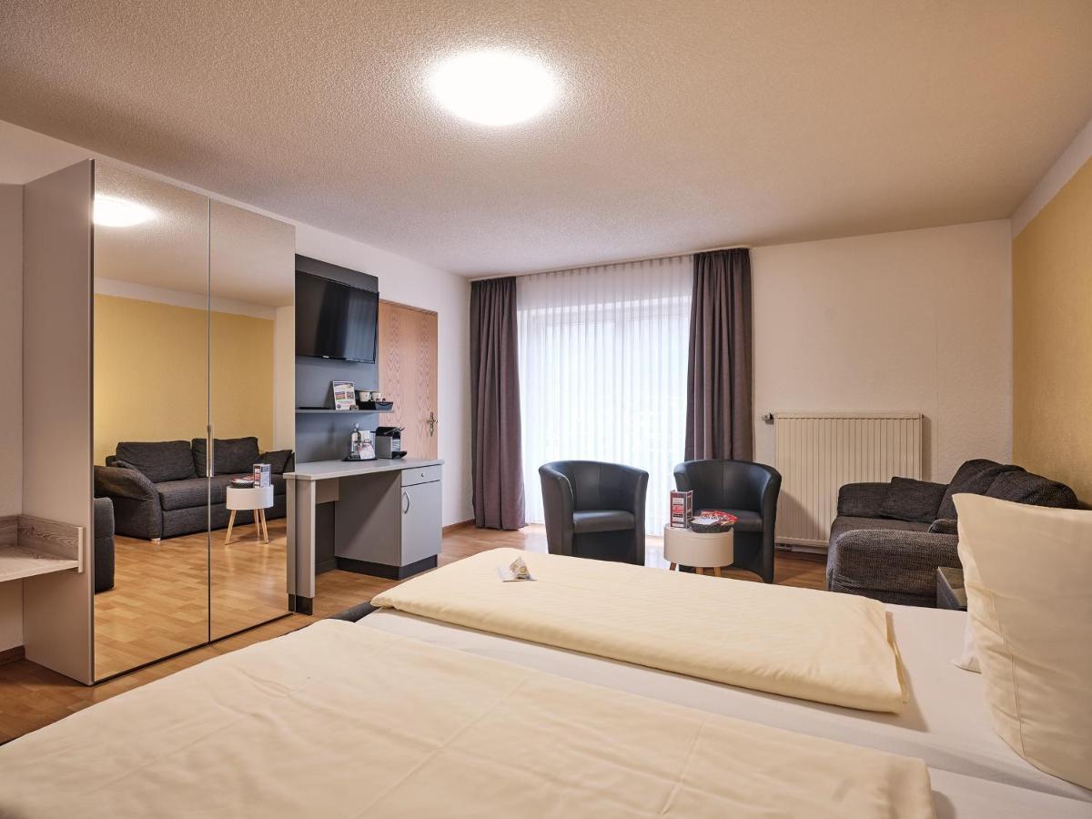 Tiptop Hotel Am Hochrhein باد ساكنغن المظهر الخارجي الصورة